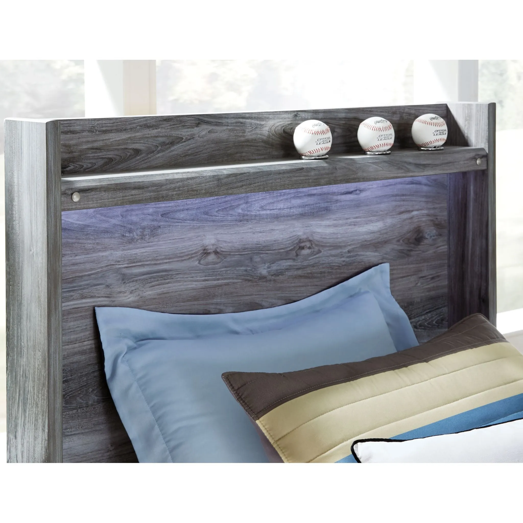 Baystorm Full Panel Bed - Gray