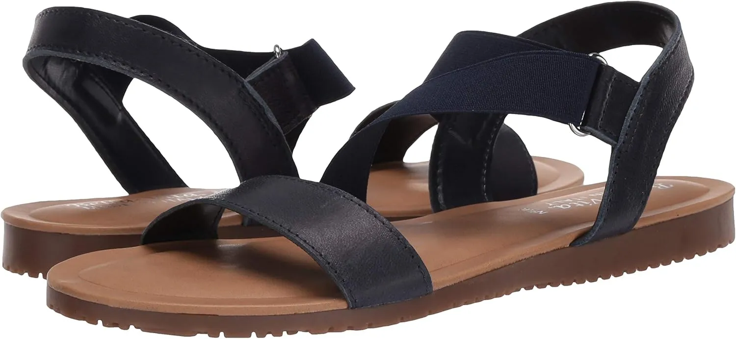 Bella Vita Women's Flat Sandal