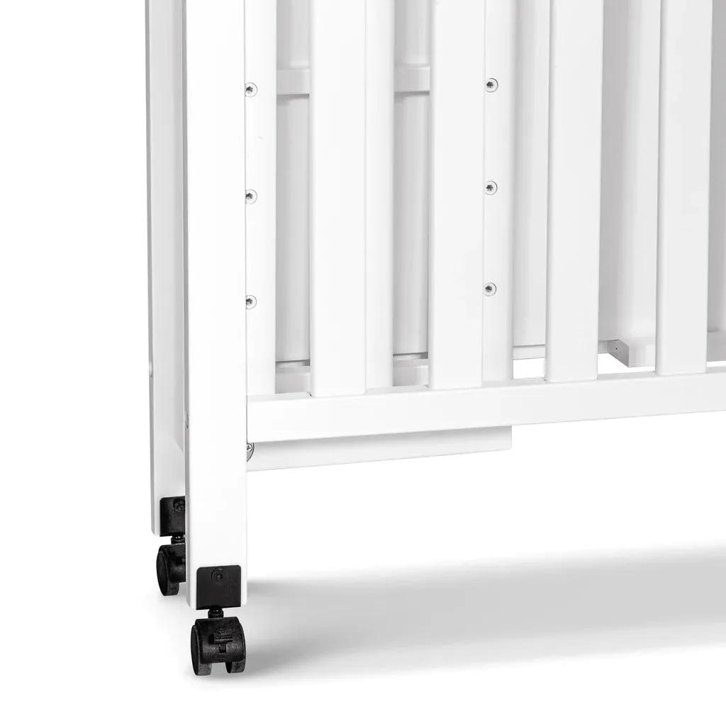 DaVinci - Charlie Folding Portable 3-in-1 Mini Crib