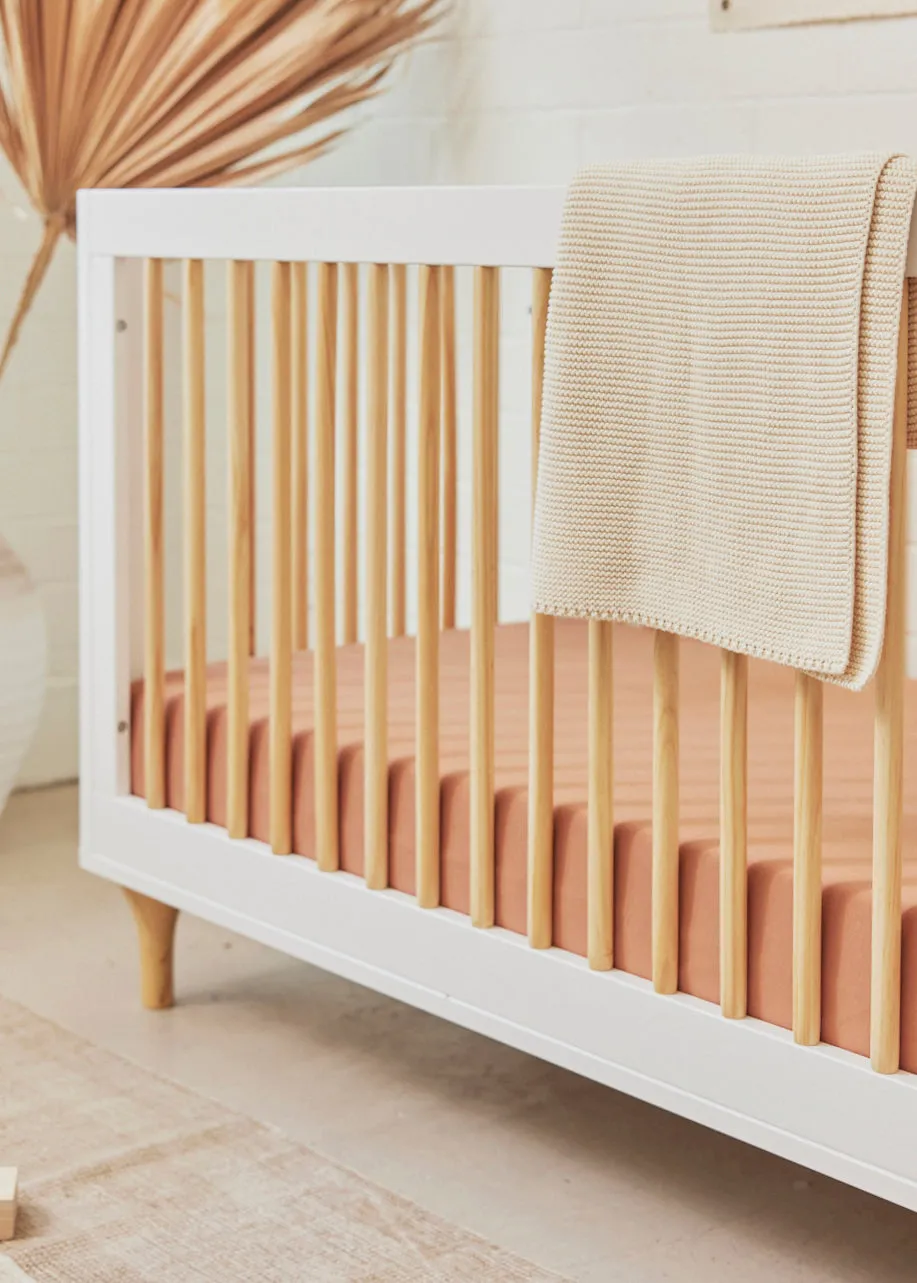 LOLLY 3-IN-1 CONVERTIBLE CRIB - WHITE/NATURAL
